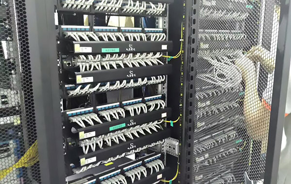 湖南展日科技-辦公綜合布線細節(jié)決定工程質量